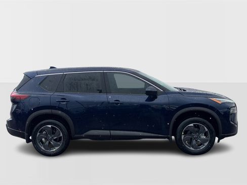 New 2026 Nissan Rogue SV image 8