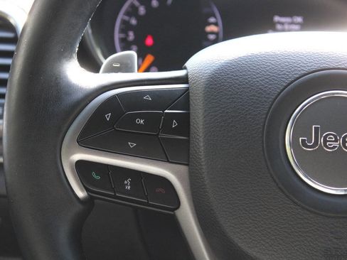 Used 2020 Jeep Grand Cherokee Limited X image 43