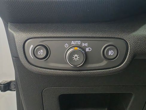 Used 2023 Chevrolet TrailBlazer LT FWD image 14