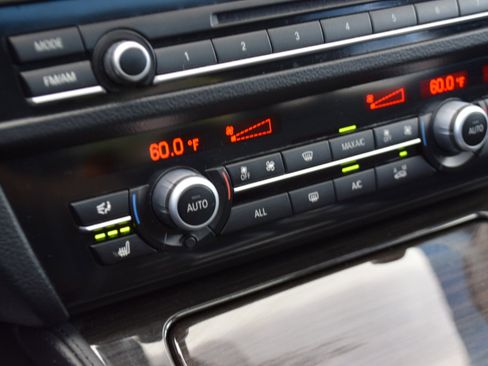 Used 2013 BMW 535i xDrive 535i xDrive AWD image 26