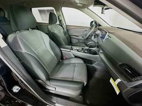 Certified 2023 Nissan Rogue SV AWD/4WD image 35