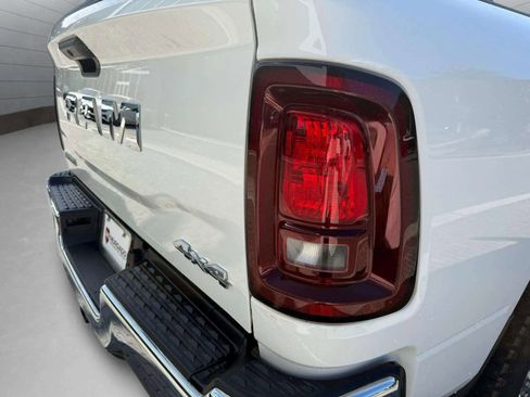 Used 2025 RAM 2500 Big Horn AWD/4WD image 12