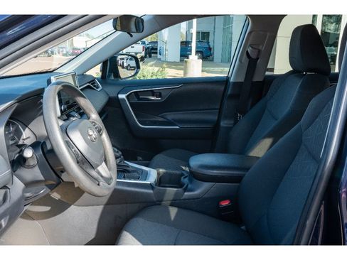 Used 2024 Toyota RAV4 XLE image 11