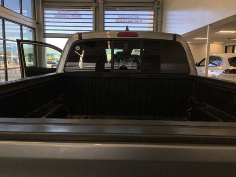 Used 2023 Toyota Tacoma TRD Off-Road image 27