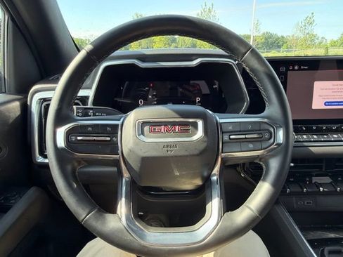 Used 2024 GMC Canyon Elevation w/ Convenience Package RWD image 36