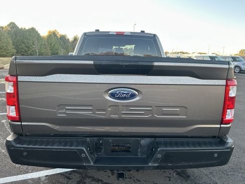 Used 2023 Ford F150 XL w/ Trailer Tow Package image 6