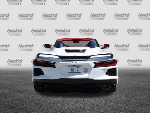 Used 2023 Chevrolet Corvette Stingray Premium Conv w/ Z51 Performance Package image 8