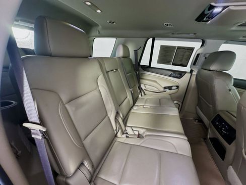Used 2020 GMC Yukon SLT w/ Open Road Package AWD/4WD image 30
