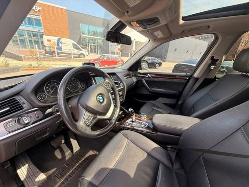 Used 2017 BMW X3 xDrive28i w/ Premium Package image 13