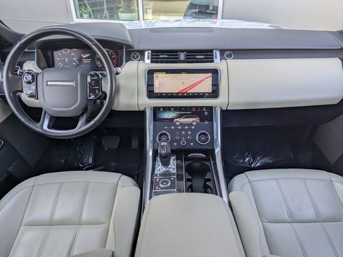 Used 2019 Land Rover Range Rover Sport HSE image 25