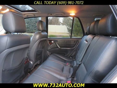 Used 2004 Mercedes-Benz ML 350 4MATIC image 9
