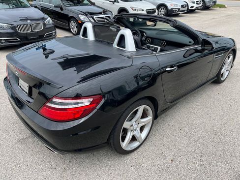 Used 2012 Mercedes-Benz SLK 350 image 16