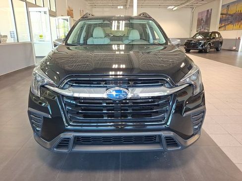 Used 2023 Subaru Ascent Limited w/ Technology Package AWD/4WD image 2