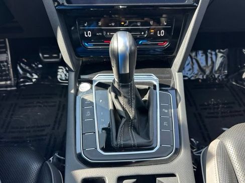 Used 2023 Volkswagen Arteon SEL Premium AWD/4WD image 40
