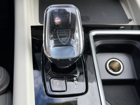 New 2026 Volvo XC60 T8 Ultra w/ Protection Package Premier image 26