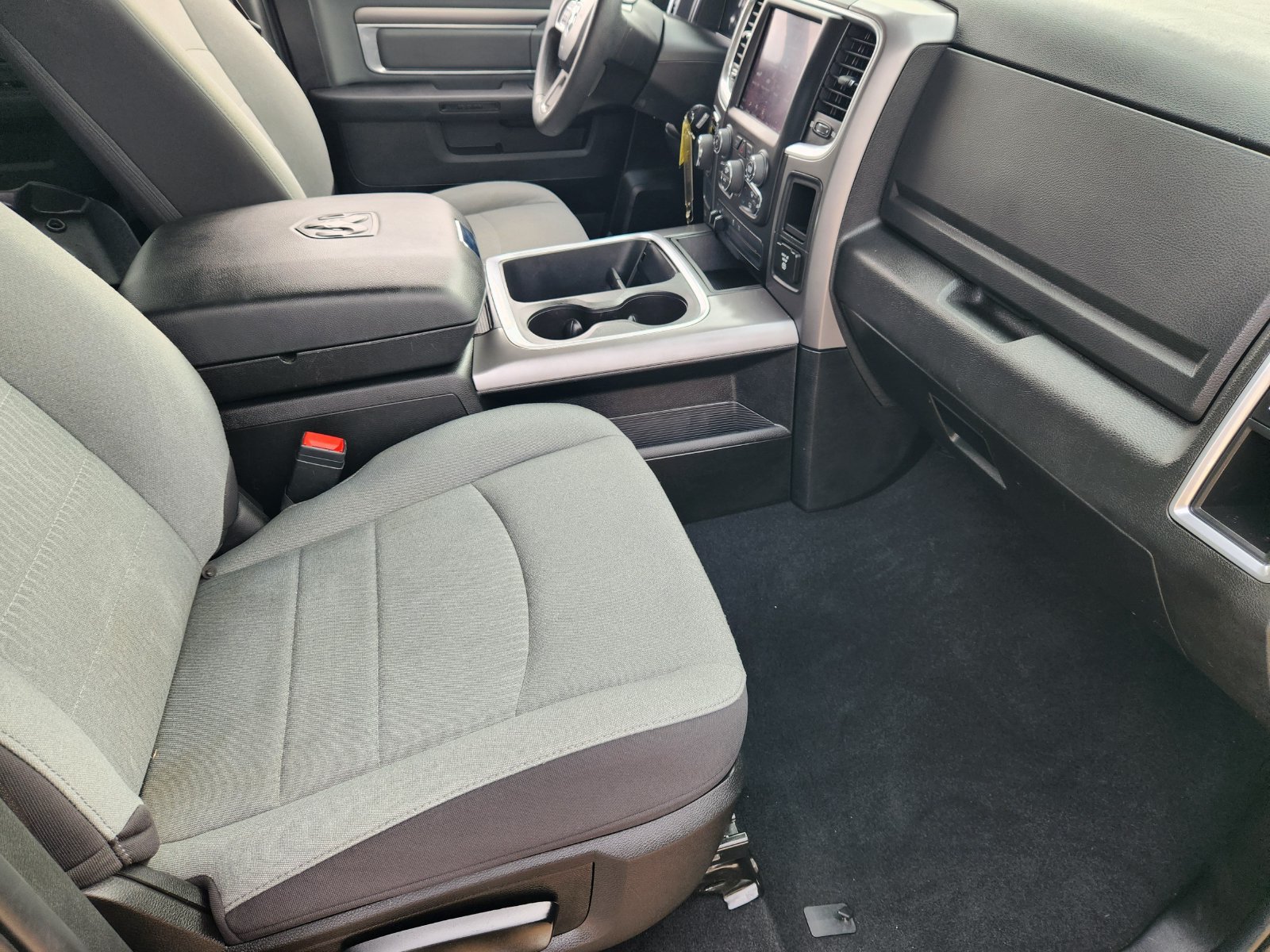Used 2022 RAM 1500 Classic SLT w/ Trailer & Traction Group RWD image 23