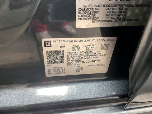 Used 2020 Chevrolet Silverado 1500 RST w/ All-Star Edition image 36