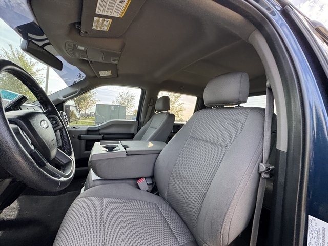Used 2016 Ford F150 XLT w/ Equipment Group 302A Luxury AWD/4WD image 8