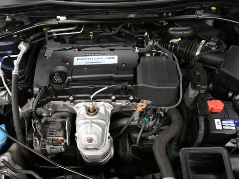 Used 2024 Subaru Crosstrek 2.0i Premium AWD/4WD image 36