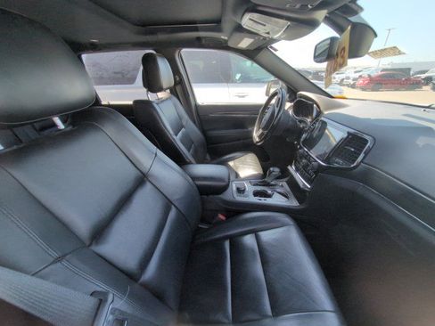 Used 2020 Jeep Grand Cherokee Limited w/ Trailer Tow Group IV AWD/4WD image 4