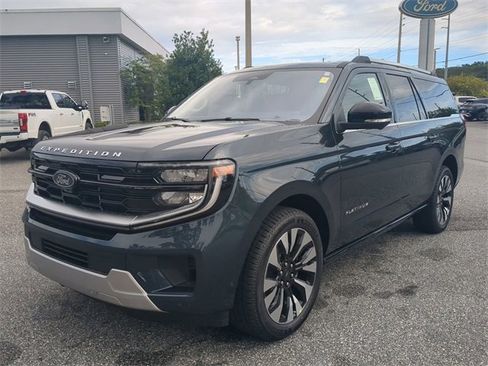 New 2025 Ford Expedition Max Platinum w/ Driver's Package image 24