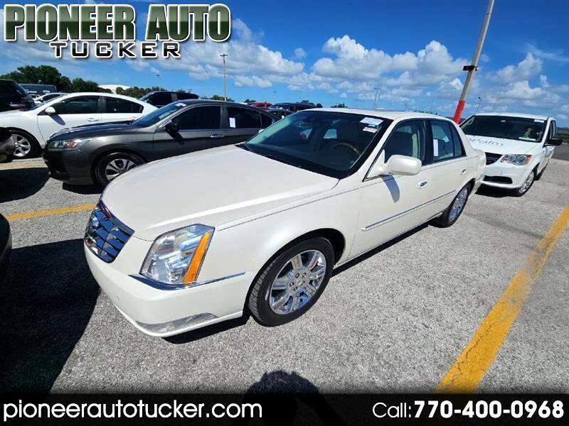 Used 2011 Cadillac DTS Platinum image 1
