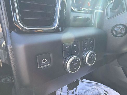 Used 2024 GMC Sierra 1500 Denali w/ Denali Reserve Package image 16