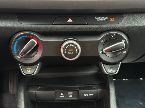 Used 2018 Kia Rio LX FWD image 23