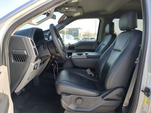 Used 2019 Ford F150 XLT image 16