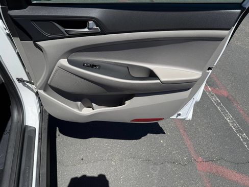 Used 2020 Hyundai Tucson Value AWD/4WD image 27