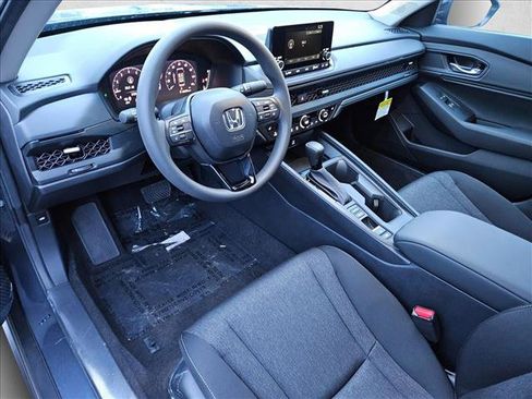 New 2025 Honda Accord SE image 3