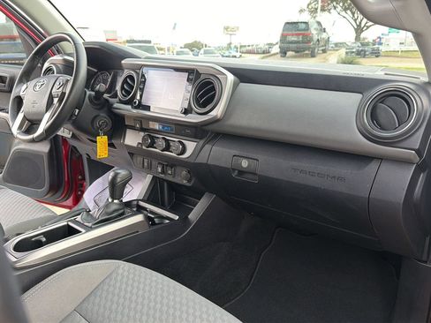 Used 2022 Toyota Tacoma SR5 image 23