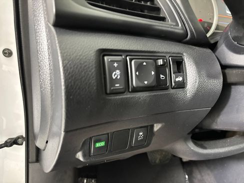 Used 2019 Nissan Sentra S FWD image 11