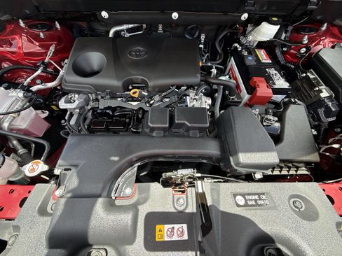 Certified 2024 Toyota RAV4 LE FWD image 17