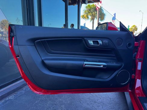 Used 2021 Ford Mustang GT Premium w/ Equipment Group 401A image 10