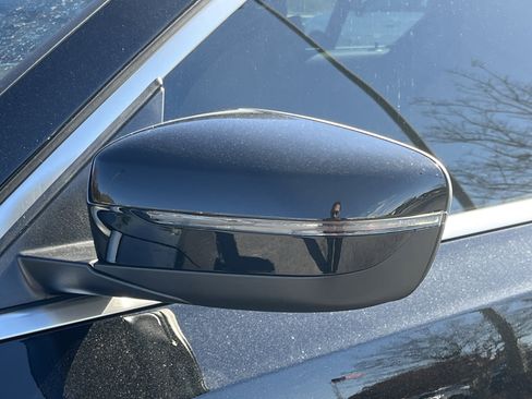 New 2026 BMW 330i Sedan w/ Convenience Package image 29