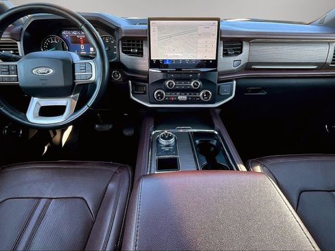 Certified 2024 Ford Expedition Limited image 7