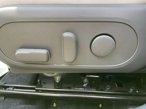 Used 2025 Hyundai Kona SEL AWD/4WD image 22