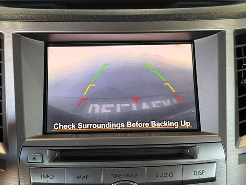 Used 2013 Subaru Outback 2.5i Limited w/ Special Appearance Pkg image 29