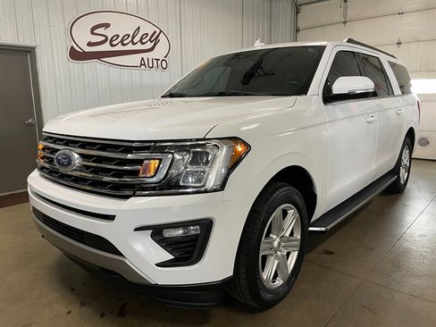 Used 2019 Ford Expedition Max XLT w/ Equipment Group 202A image 2