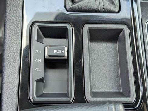 Used 2025 Toyota Tundra SR AWD/4WD image 16