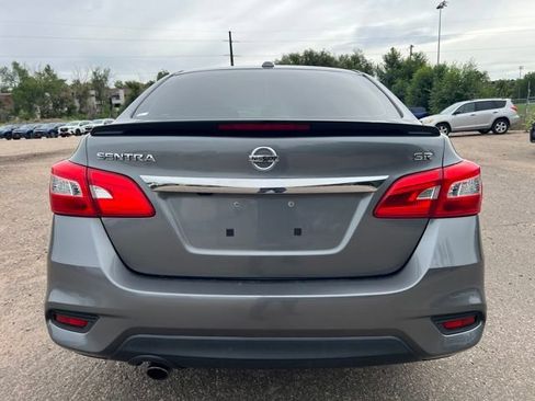 Used 2017 Nissan Sentra SR w/ SR Midnight Edition FWD image 5