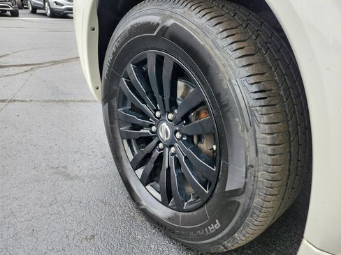 Used 2019 Nissan Armada Platinum AWD/4WD image 40