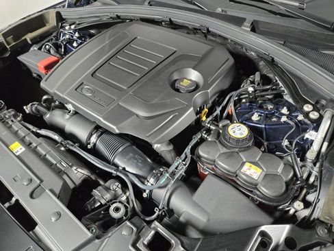 Used 2022 Land Rover Range Rover Velar S image 23