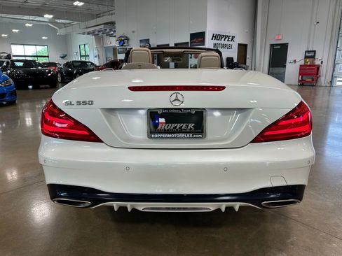 Used 2020 Mercedes-Benz SL 550 image 12