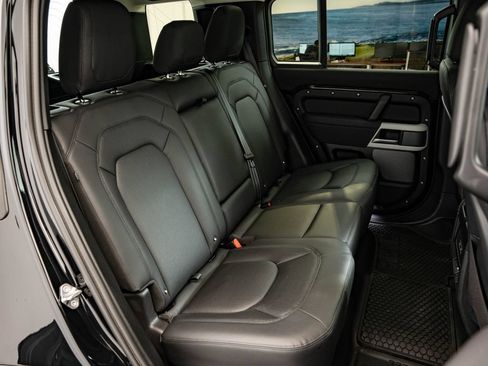 Used 2023 Land Rover Defender 110 S AWD/4WD image 45