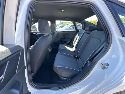 Used 2025 Volkswagen Jetta Sport image 30