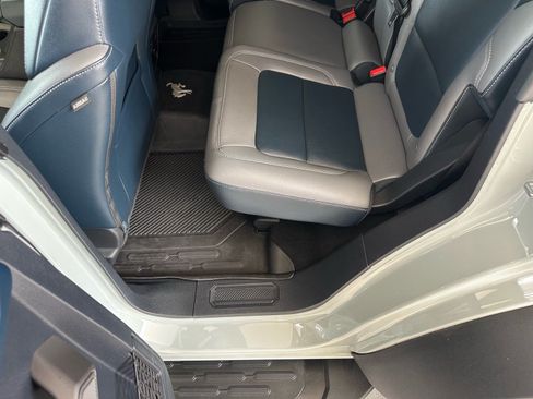 Certified 2022 Ford Bronco Outer Banks w/ Sasquatch Package AWD/4WD image 22