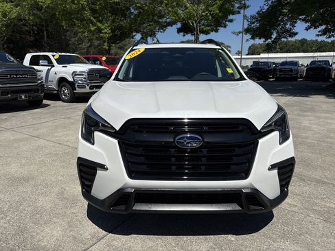 Used 2024 Subaru Ascent Onyx Edition Limited AWD/4WD image 2