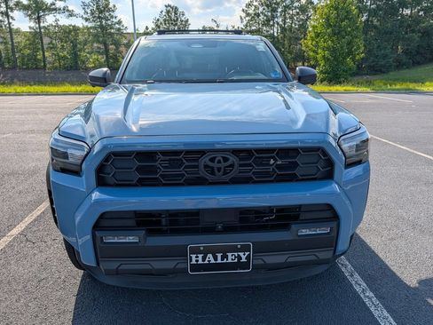 Used 2025 Toyota 4Runner TRD Off-Road Premium w/ Tow Technology Package AWD/4WD image 31